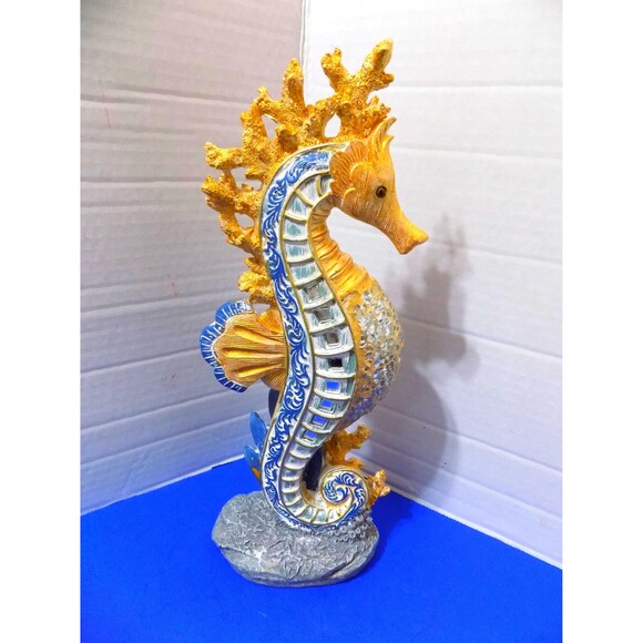 NEW Fancy Sea Horse Figurine Sculpture Nautical Fish Seahorse Mirror Inlays - Picture 3 of 7